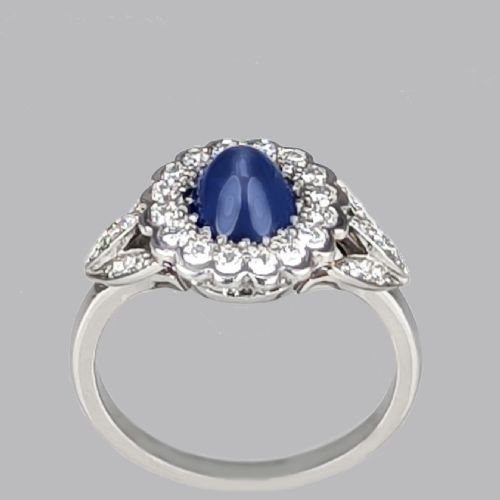 VINTAGE SAPPHIRE DIAMOND CLUSTER RING 18CT WHITE GOLD 1960S ENGAGEMENT RING - ADDITIONAL PHOTO 6