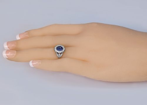 VINTAGE SAPPHIRE DIAMOND CLUSTER RING 18CT WHITE GOLD 1960S ENGAGEMENT RING - ADDITIONAL PHOTO 11