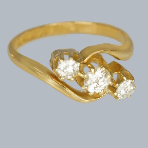 ANTIQUE OLD CUT DIAMOND TRILOGY TWIST RING 18CT GOLD ENGAGEMENT RING HALLMARKED CHESTER 1914 - ADDITIONAL PHOTO 5
