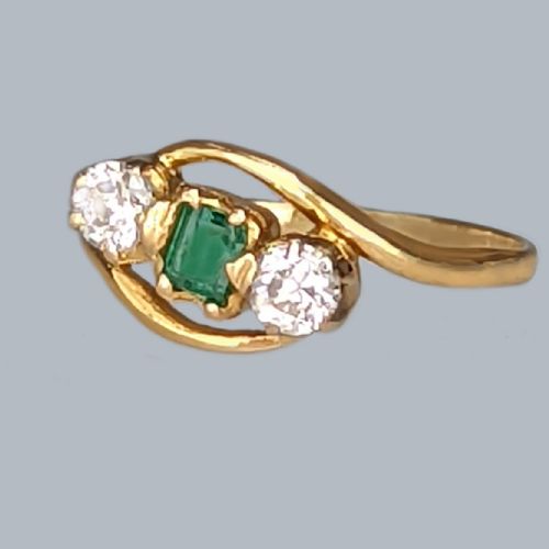 ANTIQUE DIAMOND EMERALD RING 18CT GOLD EDWARDIAN ART DECO TRILOGY TWIST RING - ADDITIONAL PHOTO 2