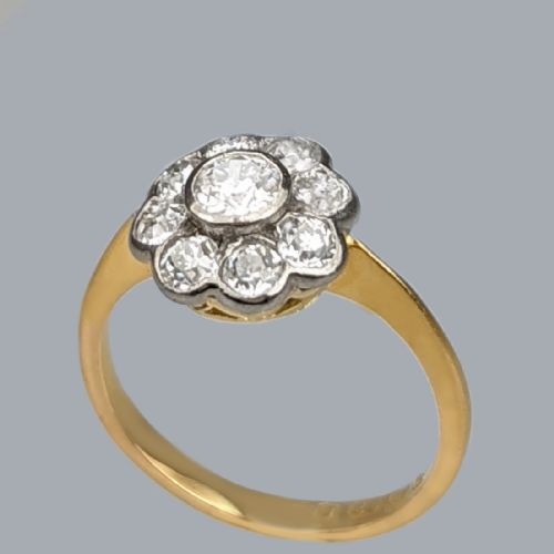 22CT GOLD VINTAGE DIAMOND CLUSTER RING HALLMARKED LONDON 1950 FLOWERDAISY RING - ADDITIONAL PHOTO 1