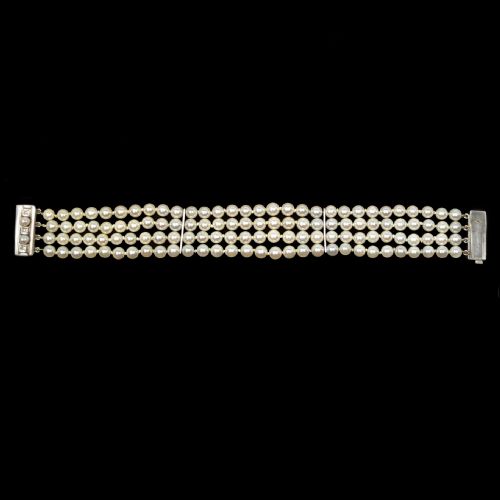 vintage pearl bracelet 18ct gold diamond clasp four strand 1960s bracelet - CATEGORY: ANTIQUE JEWELLERY - DATED 1960