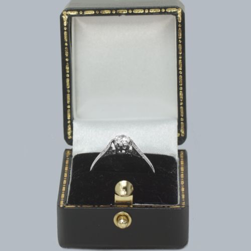VINTAGE DIAMOND SOLITAIRE RING 18CT WHITE GOLD 1950S ENGAGEMENT RING - ADDITIONAL PHOTO 4