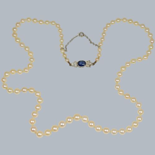 vintage pearl necklace sapphire diamond clasp 1930s single strand antique pearl necklace - CATEGORY: ANTIQUE JEWELLERY - DATED 1930