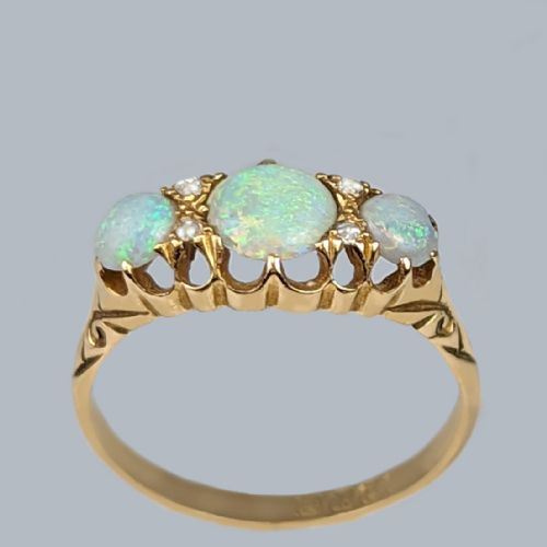 VICTORIAN OPAL AND DIAMOND RING 18CT GOLD ANTIQUE TRILOGY RING HALLMARKED LONDON 1901 - ADDITIONAL PHOTO 2
