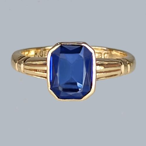 art deco sapphire ring by ring henry griffiths hallmarked 9ct gold chester 1931 - CATEGORY: ANTIQUE JEWELLERY - DATED 1930