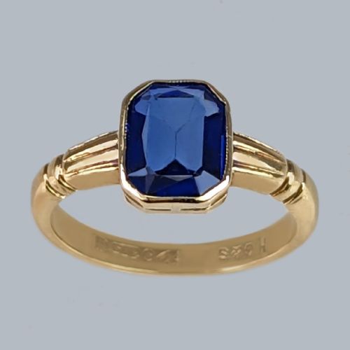 ART DECO SAPPHIRE RING BY RING HENRY GRIFFITHS HALLMARKED 9CT GOLD CHESTER 1931 - ADDITIONAL PHOTO 1