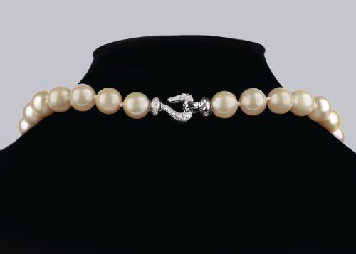 VINTAGE SOUTH SEA PEARL NECKLACE WITH DIAMOND CLASP 1960S SINGLE STRAND 145MM 105MM PEARLS - ADDITIONAL PHOTO 3