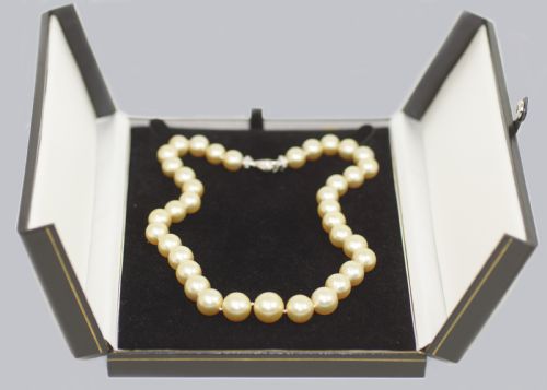 VINTAGE SOUTH SEA PEARL NECKLACE WITH DIAMOND CLASP 1960S SINGLE STRAND 145MM 105MM PEARLS - ADDITIONAL PHOTO 9