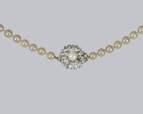 VINTAGE SINGLE STRAND PEARL NECKLACE DIAMOND FLORAL CLASP 1950S PEARLS 9MM 65MM - ADDITIONAL PHOTO 2