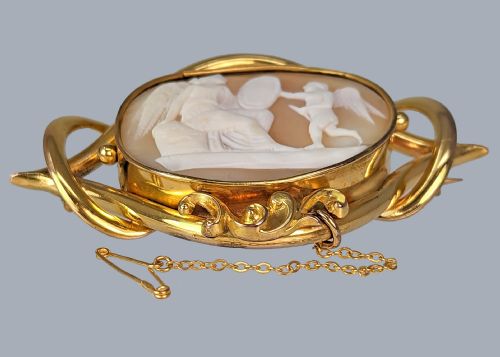 VICTORIAN SHELL CAMEO 3 LARGE BROOCH NIKE GODDESS OF VICTORY 9CT GOLD SCROLL SHELL BROOCH - ADDITIONAL PHOTO 4