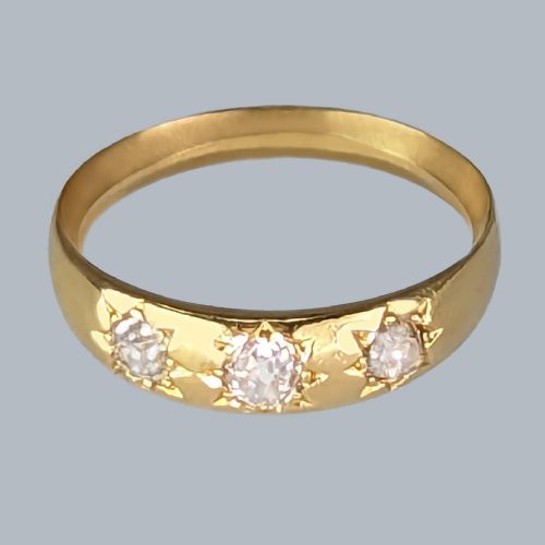 VICTORIAN TRILOGY RING 18CT GOLD OLD CUT DIAMOND ANTIQUE THREE STONE GYPSY RING - ADDITIONAL PHOTO 1