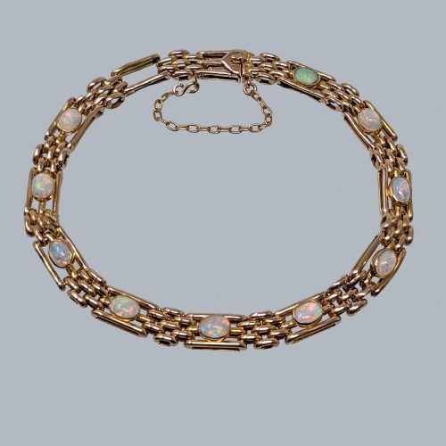 antique opal bracelet 9ct gold edwardian gatelink vintage bracelet circa 1910 - CATEGORY: ANTIQUE JEWELLERY - DATED EDWARDIAN