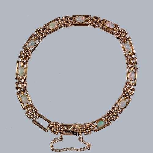 ANTIQUE OPAL BRACELET 9CT GOLD EDWARDIAN GATELINK VINTAGE BRACELET CIRCA 1910 - ADDITIONAL PHOTO 1