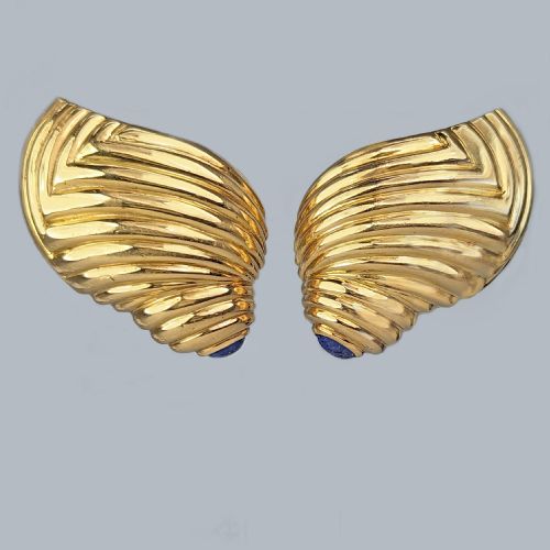 vintage boucheron shell earrings 18ct gold 1960s lapis lazuli large omega post earrings - CATEGORY: ANTIQUE JEWELLERY - DATED 1960
