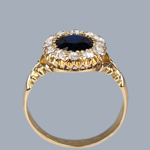 fig 2. Edwardian Sapphire and Diamond Cluster Ring 18ct Gold Hallmarked Chester 1907 Antique Ring