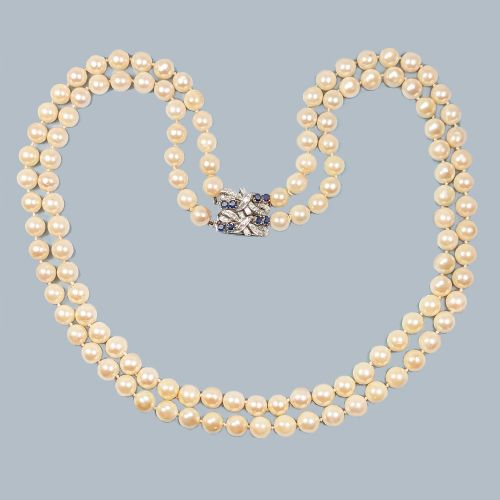 VINTAGE DOUBLE STRAND PEARL NECKLACE 18K GOLD DIAMOND SAPPHIRE CLASP 1950S 2 ROW - ADDITIONAL PHOTO 3