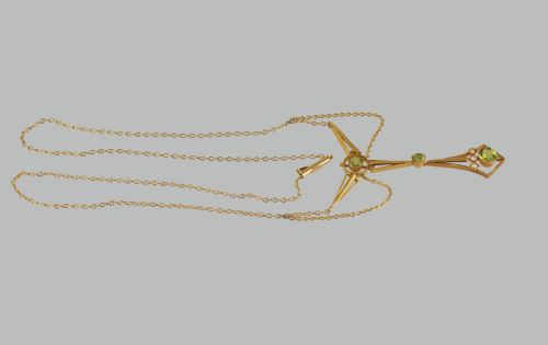 EDWARDIAN PERIDOT LAVALIERE NECKLACE 15CT GOLD ART DECO PERIDOT SEED PEARL ANTIQUE NECKLACE - ADDITIONAL PHOTO 4