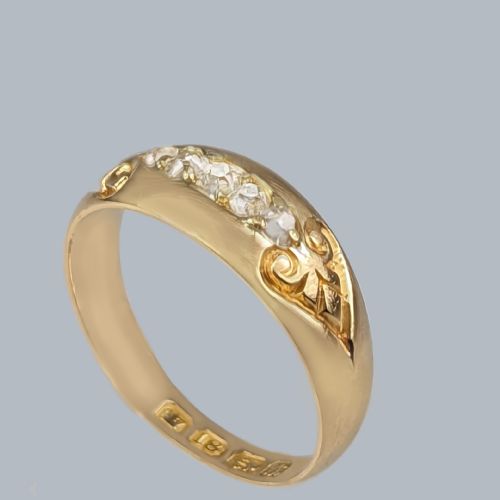 VICTORIAN DIAMOND RING 18CT GOLD FIVE STONE DIAMOND ANTIQUE RING BIRMINGHAM 1894 - ADDITIONAL PHOTO 2