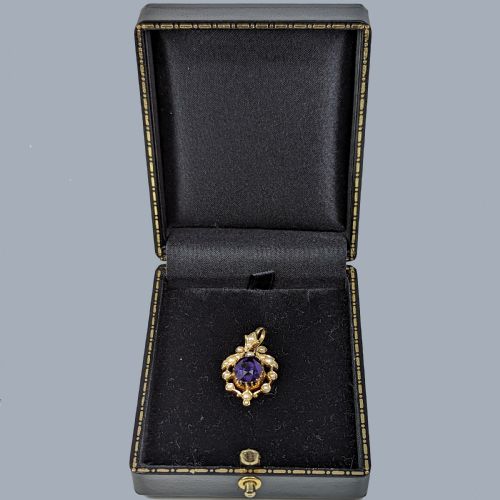 EDWARDIAN AMETHYST PEARL FOLIATE PENDANT VINTAGE 9CT GOLD ANTIQUE PENDANT CIRCA 1905 - ADDITIONAL PHOTO 4