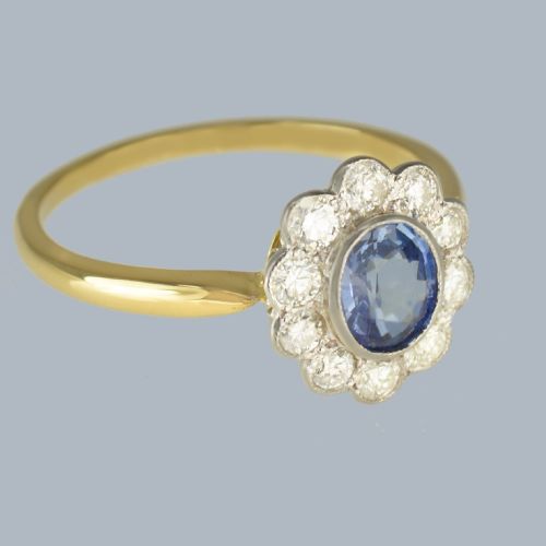 SAPPHIRE AND DIAMOND CLUSTER RING VINTAGE 18CT GOLD 1960S VICTORIAN STYLE RING - ADDITIONAL PHOTO 15