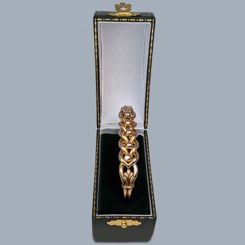 ANTIQUE KNOT BANGLE 15CT ROSE GOLD BANGLE VICTORIAN WOVEN BRACELET CIRCA 1890 - ADDITIONAL PHOTO 2