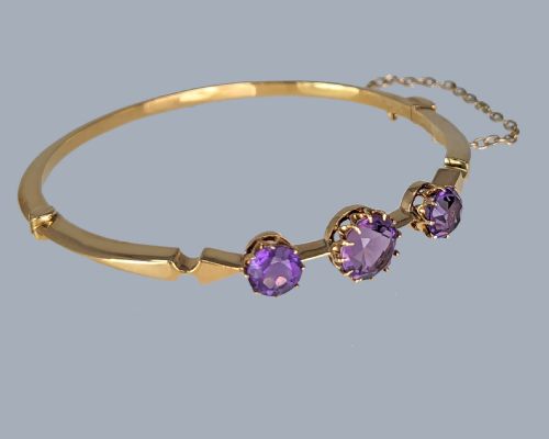 VICTORIAN AMETHYST BANGLE 18CT GOLD ANTIQUE BANGLE CIRCA 1890 - ADDITIONAL PHOTO 3