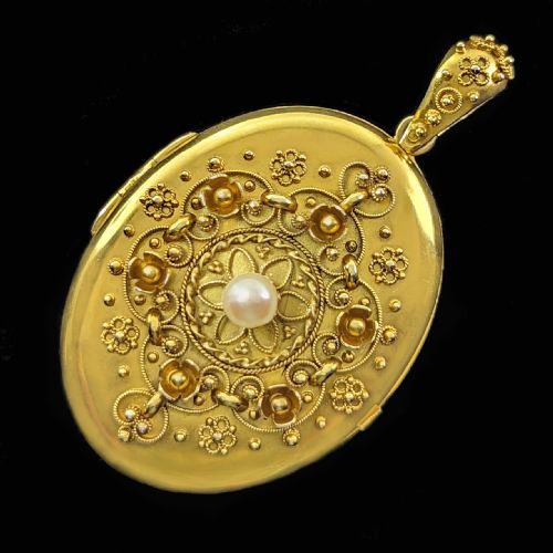 VICTORIAN PEARL PHOTO LOCKET 18CT GOLD WIREWORK HINGED ANTIQUE LOCKET PENDANT - ADDITIONAL PHOTO 1