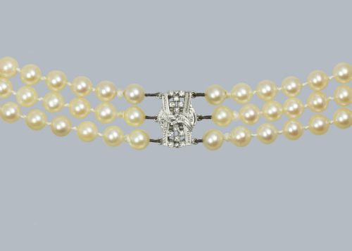 ART DECO PEARL NECKLACE WITH DIAMOND CLASP VINTAGE TRIPLE STRAND 1930S NECKLACE - ADDITIONAL PHOTO 4