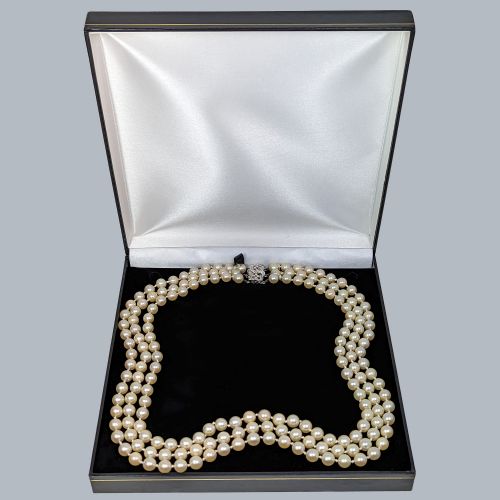 ART DECO PEARL NECKLACE WITH DIAMOND CLASP VINTAGE TRIPLE STRAND 1930S NECKLACE - ADDITIONAL PHOTO 8