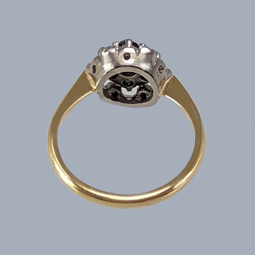SAPPHIRE AND DIAMOND CLUSTER RING VINTAGE 18CT GOLD 1960S VICTORIAN STYLE RING - ADDITIONAL PHOTO 4