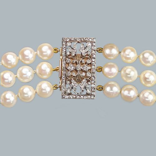 VINTAGE PEARL NECKLACE WITH ROSE CUT DIAMOND CLASP TRIPLE STRAND 1950S NECKLACE - ADDITIONAL PHOTO 1