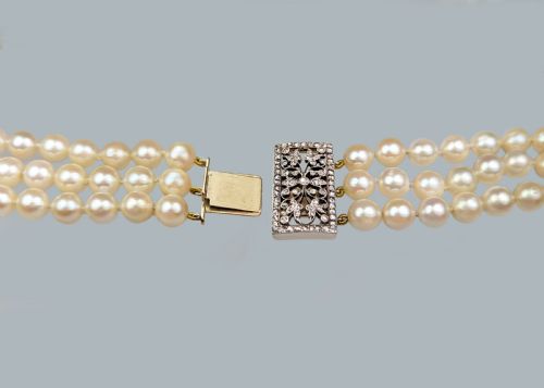 VINTAGE PEARL NECKLACE WITH ROSE CUT DIAMOND CLASP TRIPLE STRAND 1950S NECKLACE - ADDITIONAL PHOTO 7