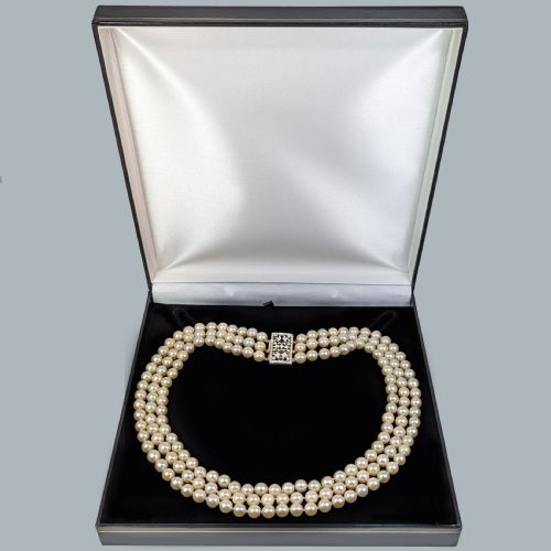 VINTAGE PEARL NECKLACE WITH ROSE CUT DIAMOND CLASP TRIPLE STRAND 1950S NECKLACE - ADDITIONAL PHOTO 9