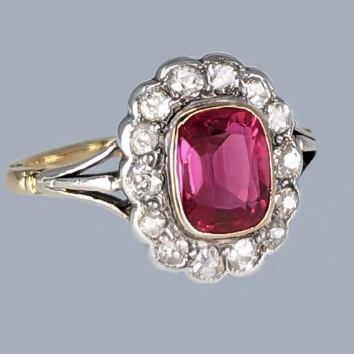 VICTORIAN SYNTHETIC RUBY OLD CUT DIAMOND CLUSTER RING 18CT GOLD AND SILVER ANTIQUE RING - ADDITIONAL PHOTO 2