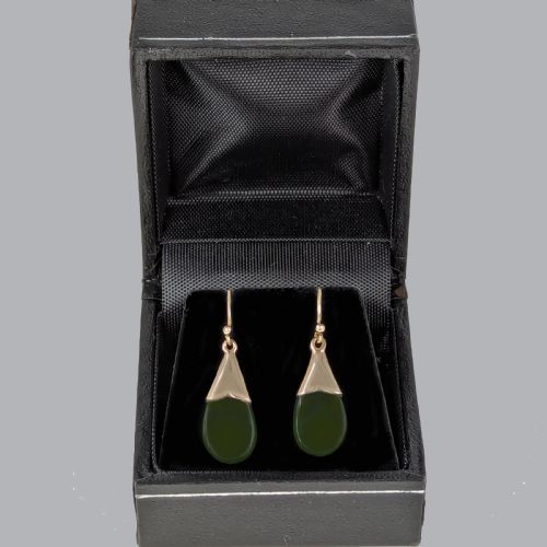 VICTORIAN NEPHRITE DROP EARRINGS 9CT GOLD DANGLE EARRINGS ANTIQUE JADE EARRINGS - ADDITIONAL PHOTO 5