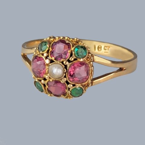 ANTIQUE GARNET AND PEARL CLUSTER RING 18CT GOLD ORNATE VICTORIAN RING CIRCA 1890 - ADDITIONAL PHOTO 3