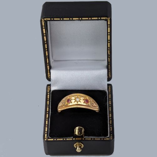 ANTIQUE RUBY AND DIAMOND RING 18CT GOLD EDWARDIAN GYPSY TRILOGY RING CHESTER 1908 - ADDITIONAL PHOTO 3