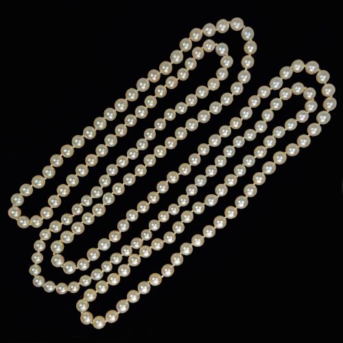 single strand very long pearl necklace 54 vintage 1960s triple double sautoir - CATEGORY: ANTIQUE JEWELLERY - DATED 1960