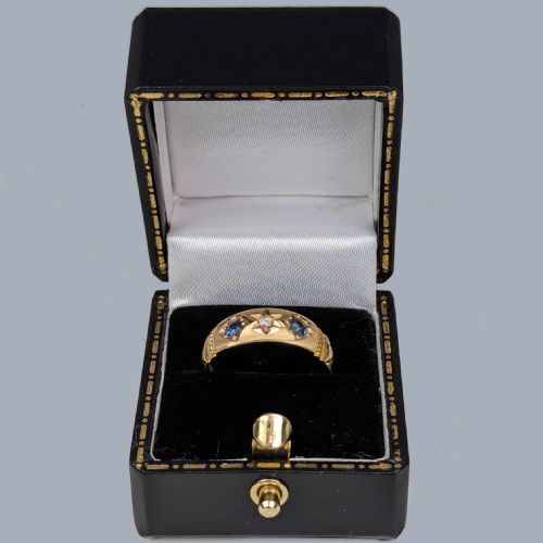 18CT GOLD VICTORIAN SAPPHIRE DIAMOND TRILOGY RING ANTIQUE BIRMINGHAM 1897 - ADDITIONAL PHOTO 5