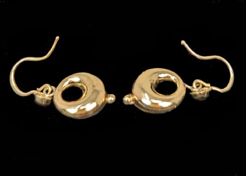 VICTORIAN 9CT GOLD DROP EARRINGS ANTIQUE ETRUSCAN REVIVAL ORNATE DANGLE EARRINGS - ADDITIONAL PHOTO 3