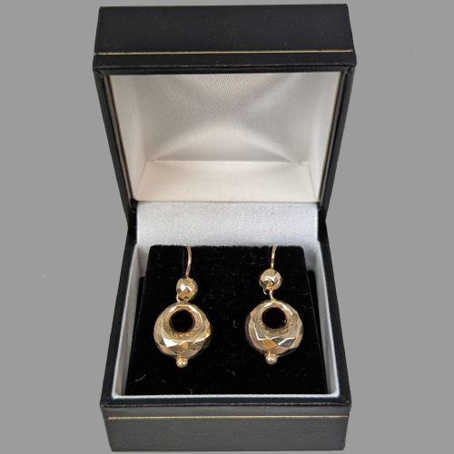 VICTORIAN 9CT GOLD DROP EARRINGS ANTIQUE ETRUSCAN REVIVAL ORNATE DANGLE EARRINGS - ADDITIONAL PHOTO 4