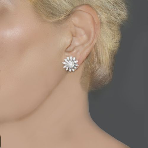 VINTAGE DIAMOND EARRINGS 18CT GOLD FLORAL CLUSTER 15CT DIAMOND DAISY EARRINGS - ADDITIONAL PHOTO 8
