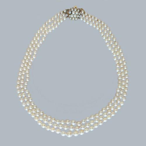 vintage triple pearl necklace 9ct gold cluster pearl clasp three strand 1950s - CATEGORY: ANTIQUE JEWELLERY - DATED 1950
