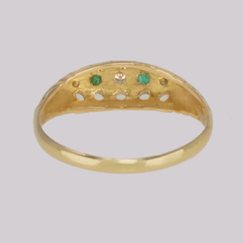 18CT GOLD EMERALD AND DIAMOND RING ANTIQUE FIVE STONE RING HALLMARK CHESTER 1915 - ADDITIONAL PHOTO 4