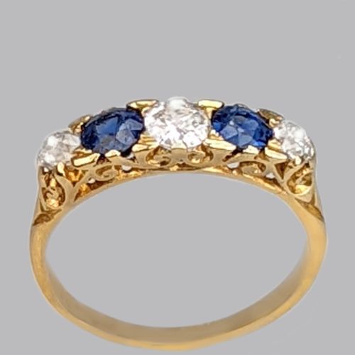 fig 2. Antique Sapphire & Diamond Ring Ornate 18ct Gold 5 Stone Ring London 1907 Hallmarked Old Cut Diamond