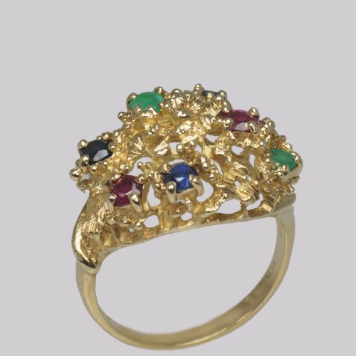 CLUSTER RING RUBY SAPPHIRE EMERALD VINTAGE LONDON 9CT GOLD 1950S COCKTAIL BOMBE RING - ADDITIONAL PHOTO 4