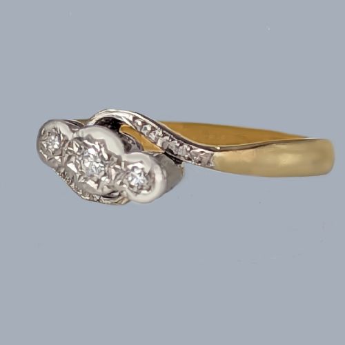 VINTAGE TRILOGY TWIST RING 18CT GOLD PLATINUM ANTIQUE DIAMOND ENGAGEMENT RING - ADDITIONAL PHOTO 1