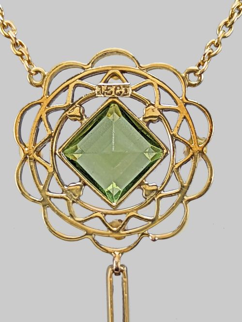 PERIDOT AND PEARL NECKLACE 15CT GOLD ANTIQUE PENDANT EDWARDIAN NECKLACE CIRCA1905 - ADDITIONAL PHOTO 4
