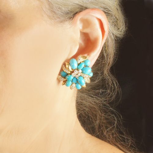 VINTAGE JULIUS COHEN TURQUOISE DIAMOND CLUSTER EARRINGS 14CT GOLD CIRCA 1960S - ADDITIONAL PHOTO 4